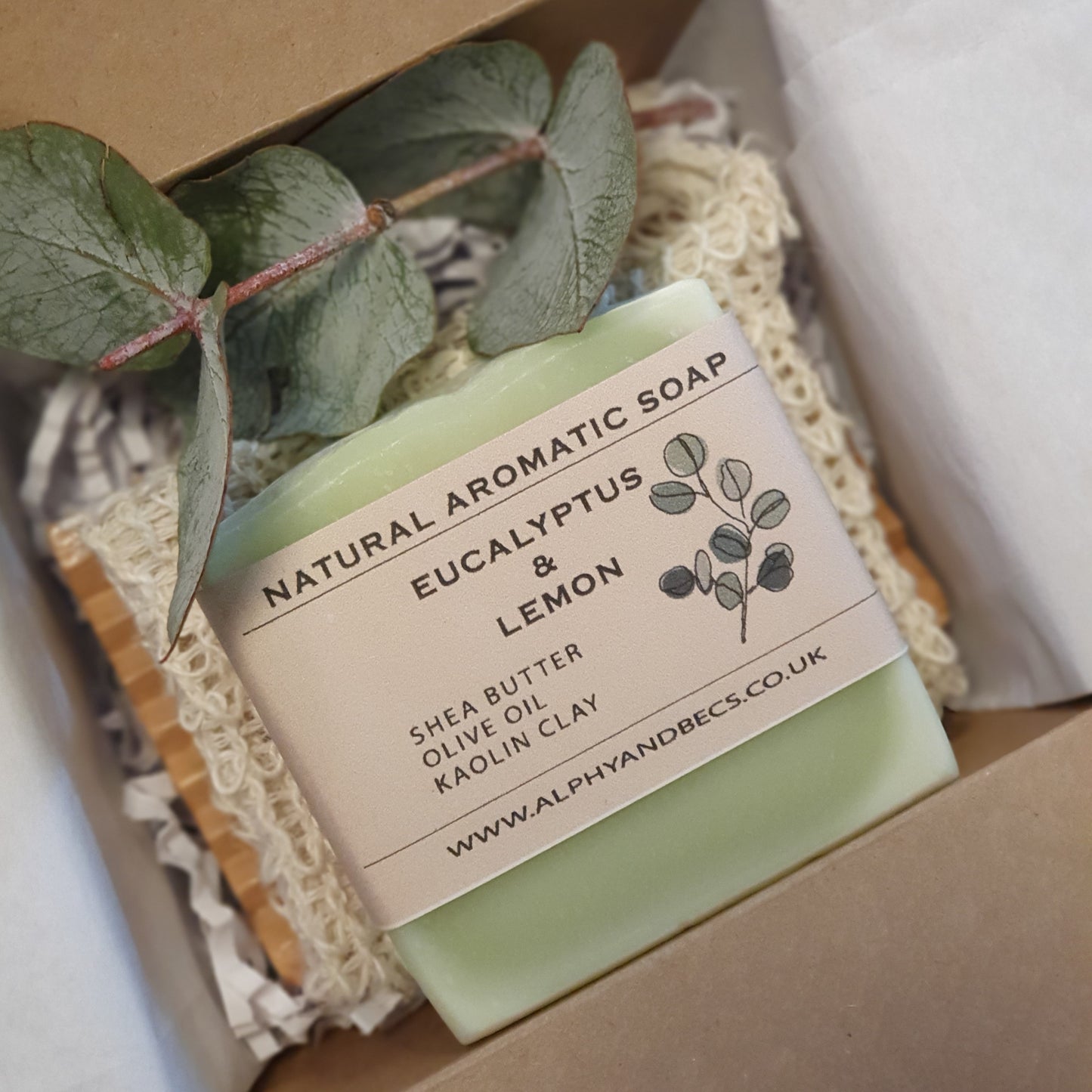 Small Gift Set - Soap with wooden dish & exfoliating pouch