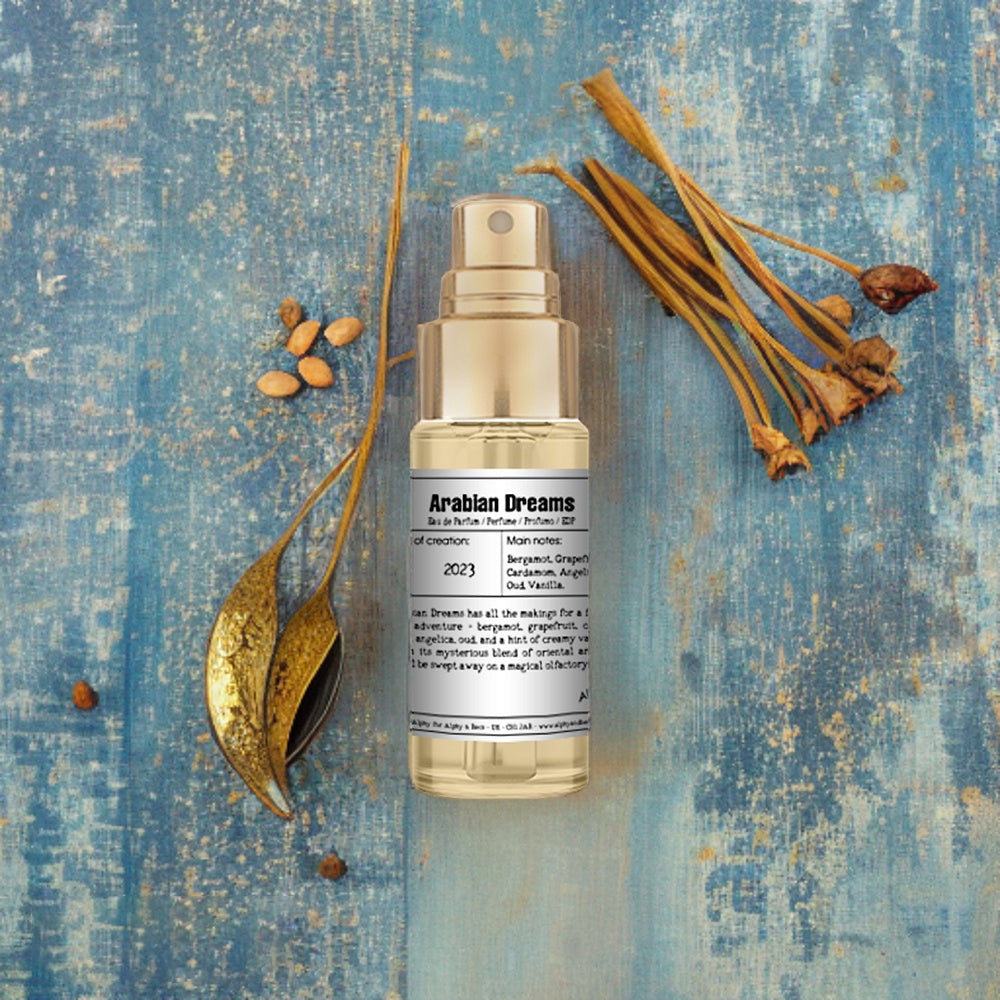 Arabian Dreams - Eau De Parfum - Pocket Size - 30ml
